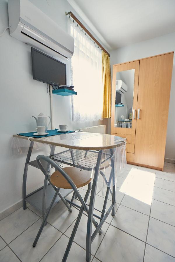 Amulett Studios Apartment Hajduszoboszlo Ngoại thất bức ảnh