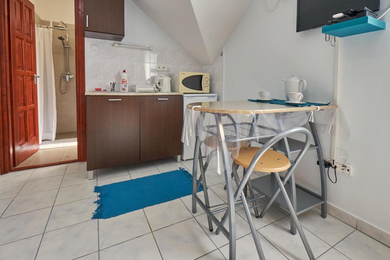 Amulett Studios Apartment Hajduszoboszlo Ngoại thất bức ảnh