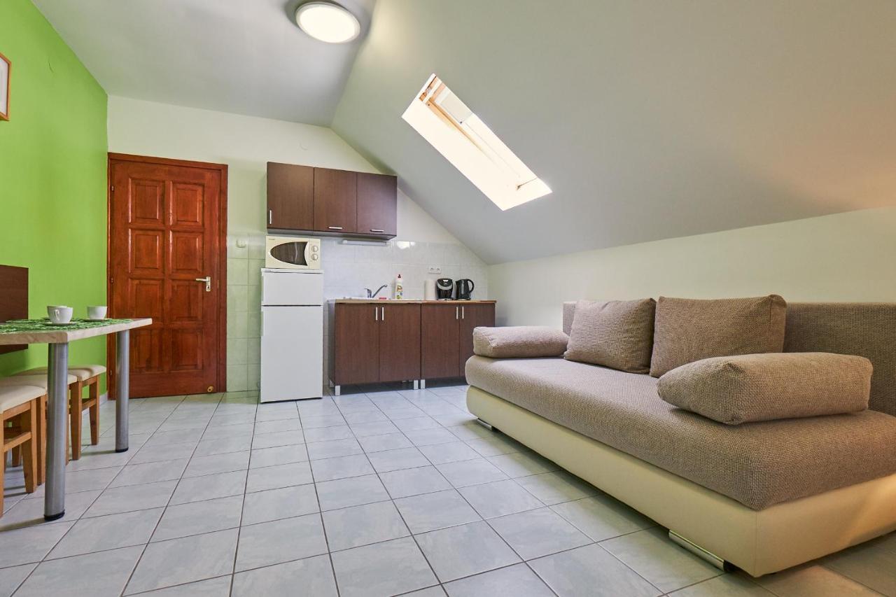 Amulett Studios Apartment Hajduszoboszlo Ngoại thất bức ảnh