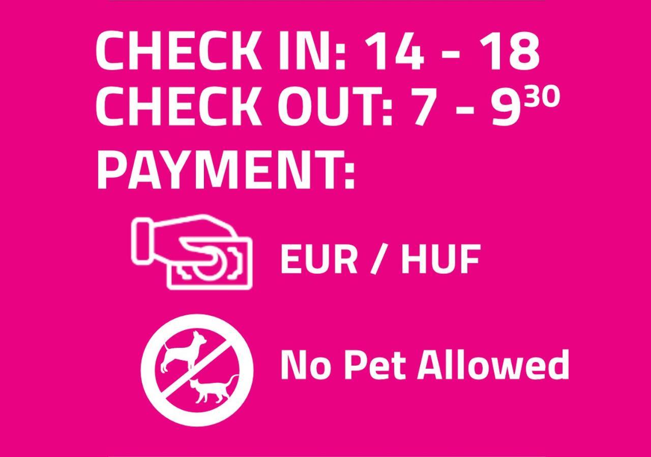 Amulett Studios Apartment Hajduszoboszlo Ngoại thất bức ảnh